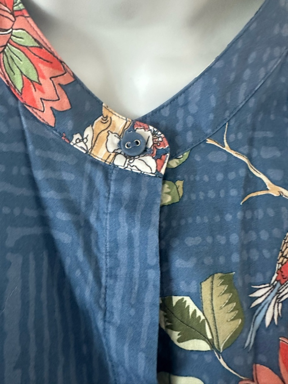 Johnny Was Blue Floral Split-Front Mandarin Blouse - Picture 3 of 11